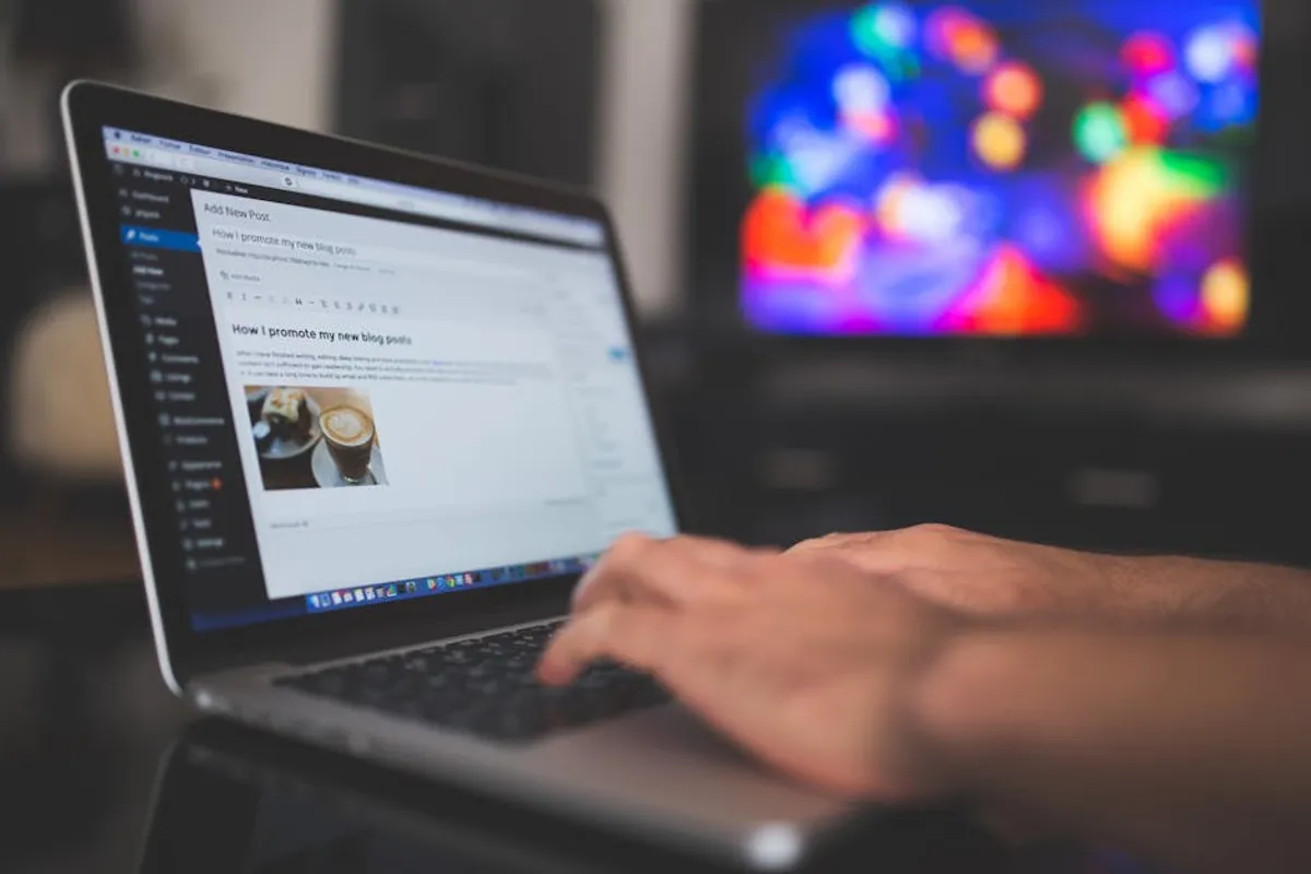 Best Blog Topics for Writers and Book Lovers