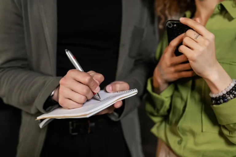 Poetry Journaling: Beginner Guide